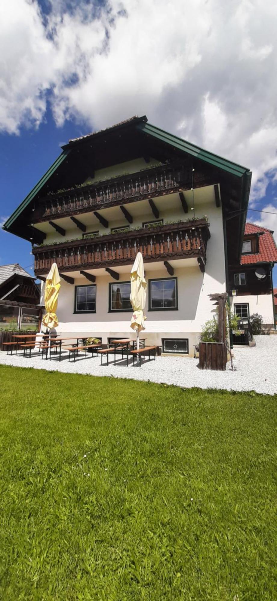 Fruhstuckspension Bischof I D Wiesen Sankt Peter am Kammersberg Dış mekan fotoğraf